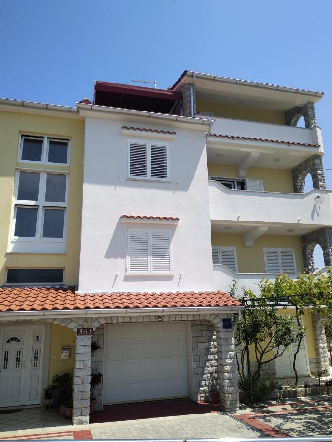 Apartments Mlacovic Ραμπ Εξωτερικό φωτογραφία